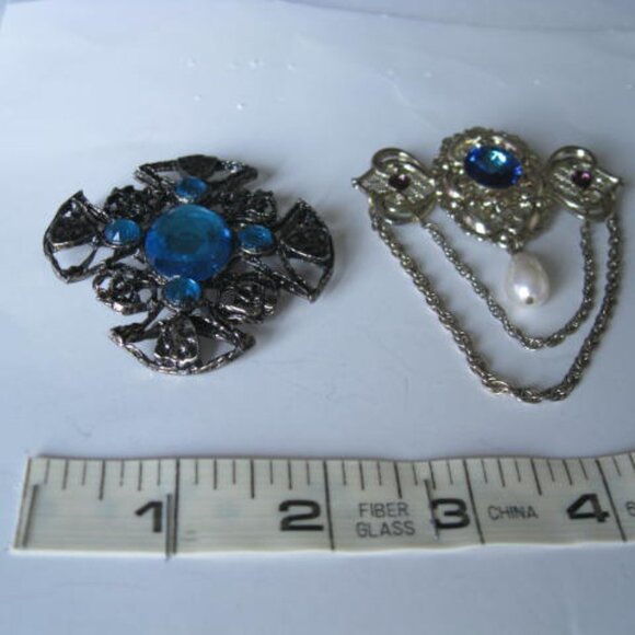 Lot of 2 Lg Vtg Brooches - Picture 2 of 11